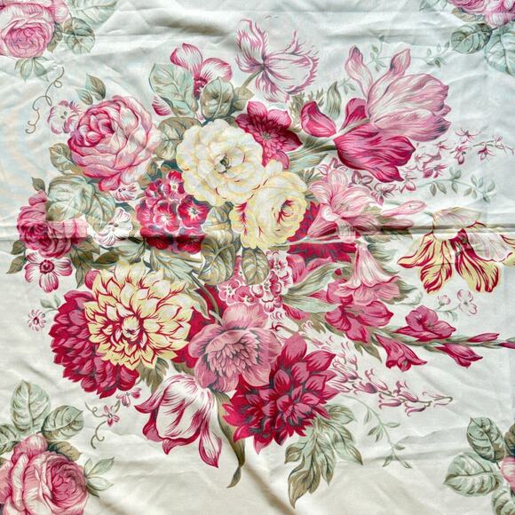 Vintage Romantic Scarf Cabbage Roses Cream Pink Florals Cotton Silk ? 30 x 31 - Picture 6 of 7
